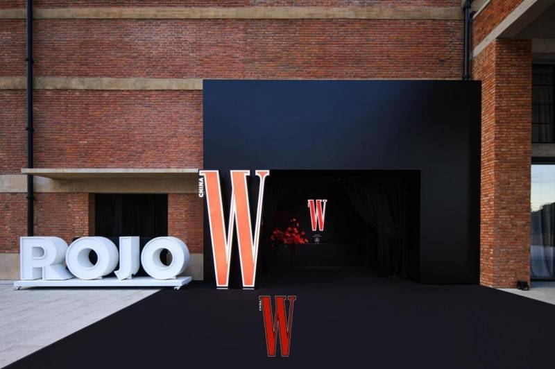 上海ROJO艺文空间众星云集 2025W年度光影盛典刷屏